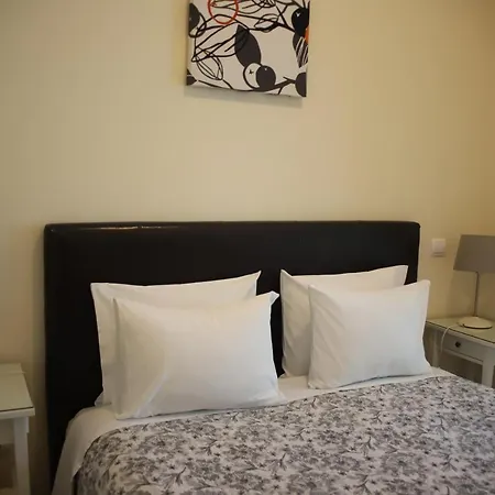 Pinho Apartments, Studios And Rooms-2